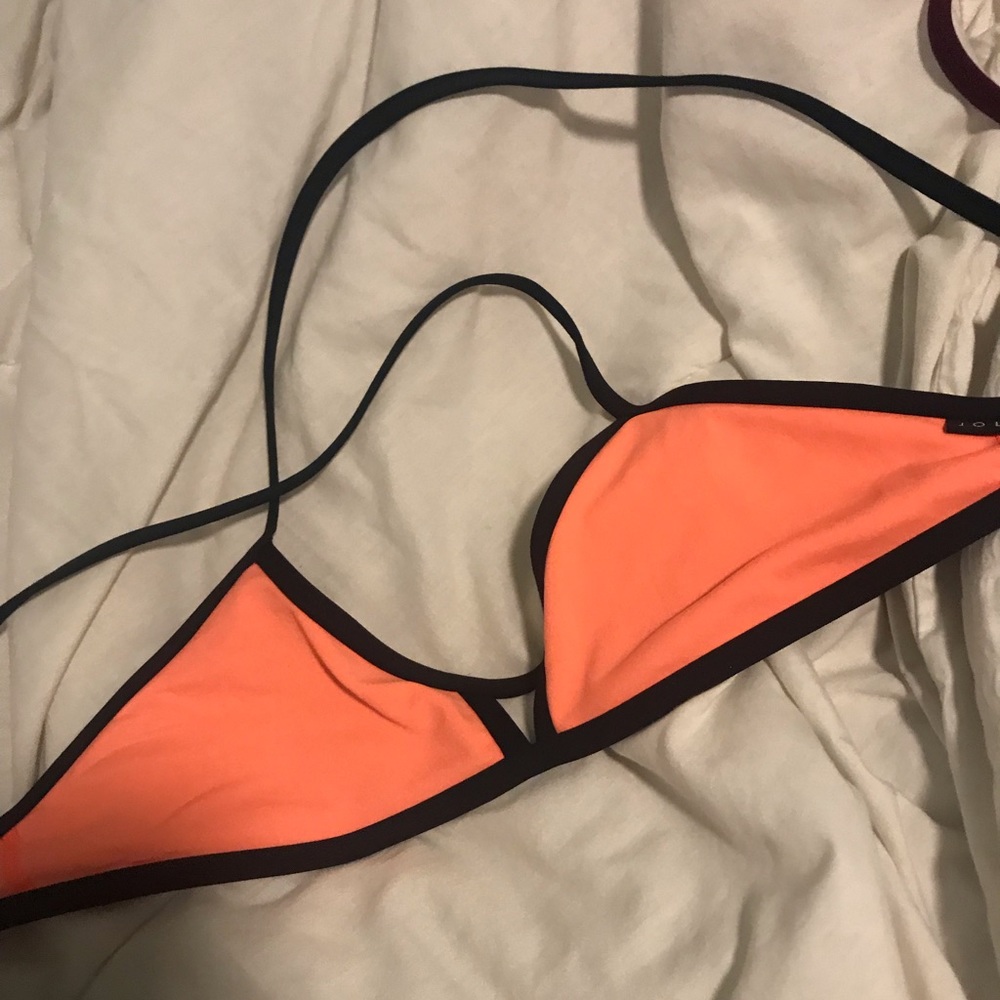jolyn top